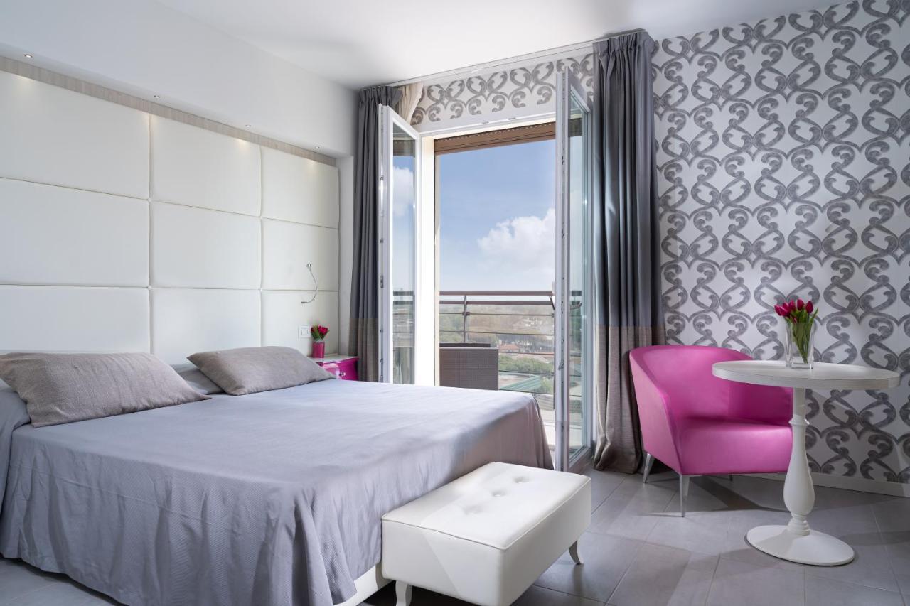 Hotel Sheila Lido di Jesolo Exterior photo